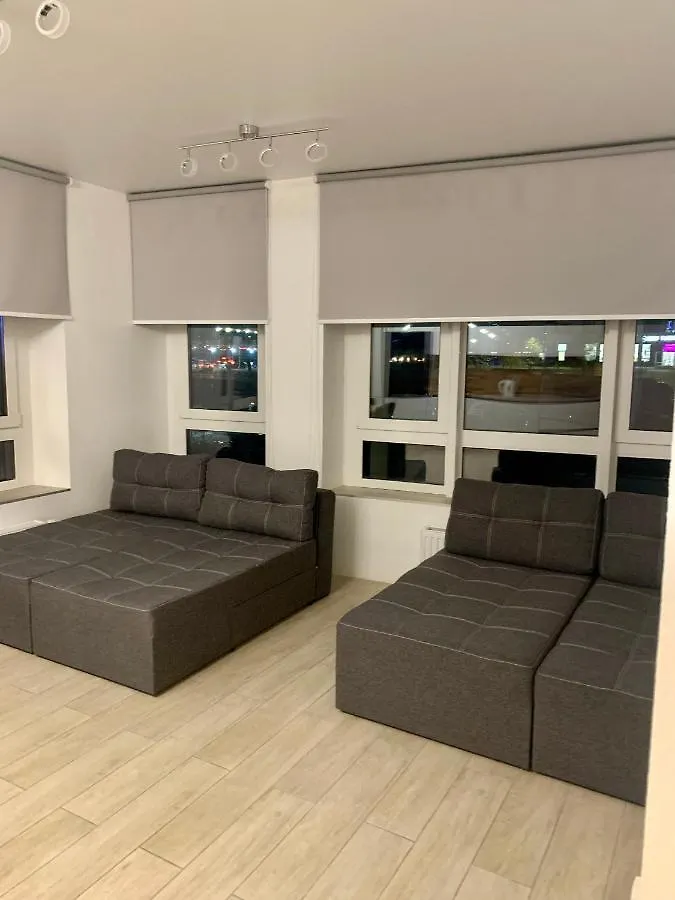 New 3 Rooms Apartment Near The Metro Station 키예프 우크라이나